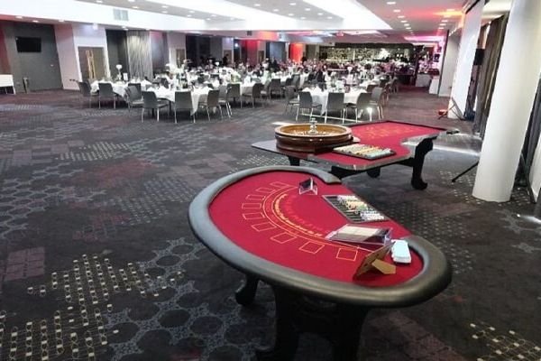 fun-casino-for-corparete-events47B19A27-A98F-DE7C-3DD5-685A4DC112CE.jpg